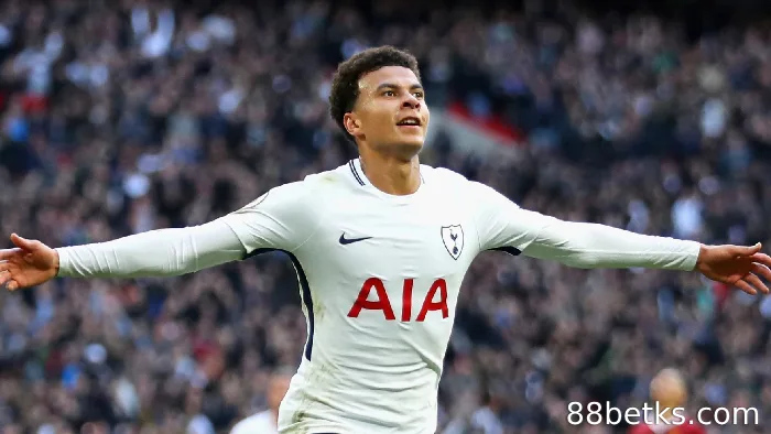 Dele Alli midfielder, Tottenham Club